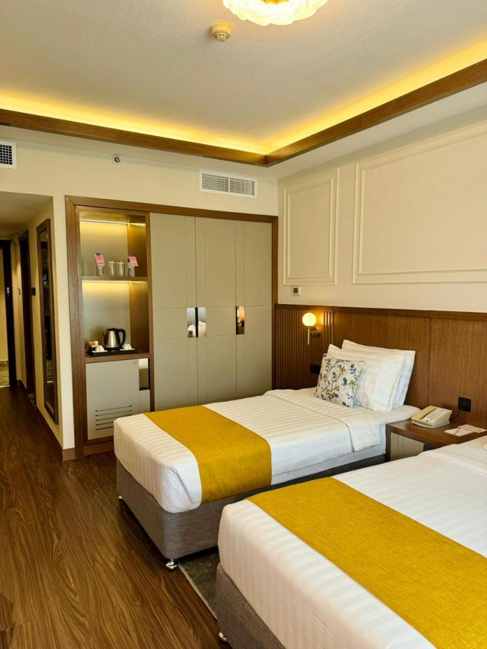 Fortune Plaza Hotel, Dubai Airport Экстерьер фото